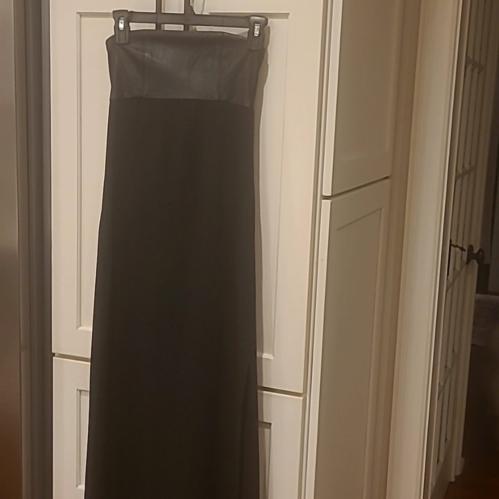 Alice and Olvia dress